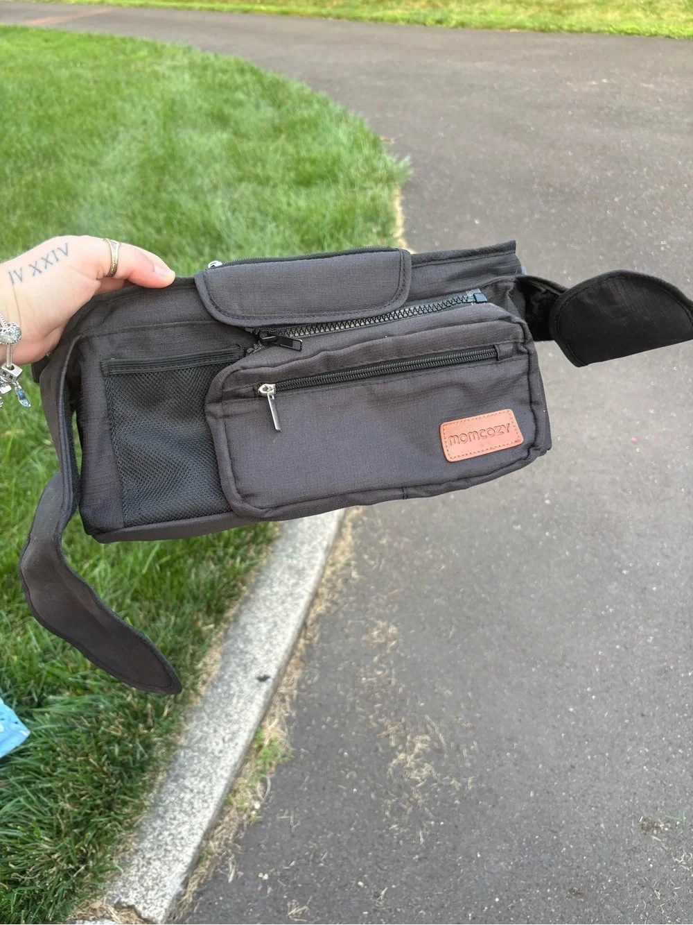 Momcozy stroller organizer
